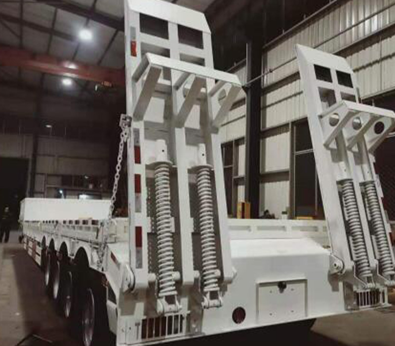 4 Axles Lowbed trailer special 2