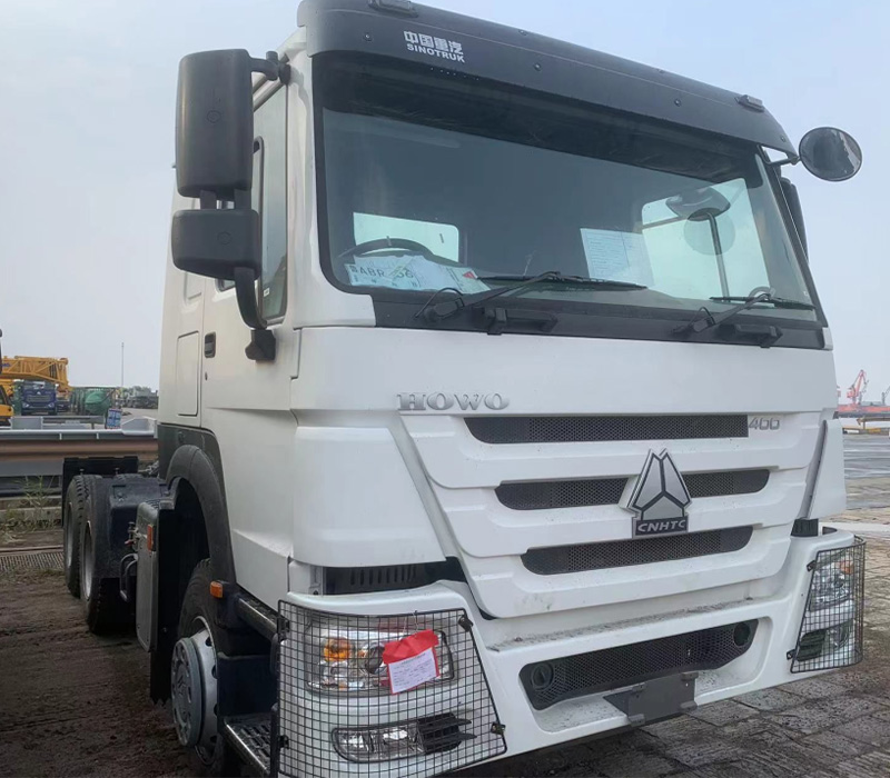 HOWO 6x4 400HP TRACTOR HEAD 3