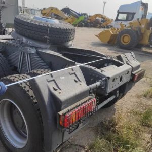 HOWO 6×4 400HP TRACTOR HEAD12